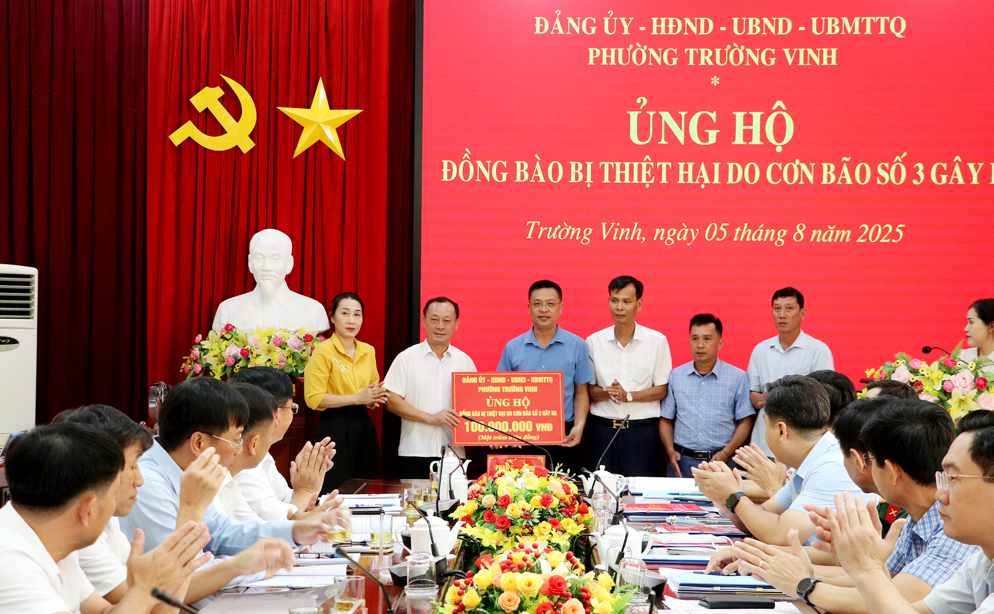 Anh-tin-bai